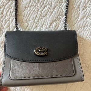 Coach Gray & black Leather Shoulder Bag